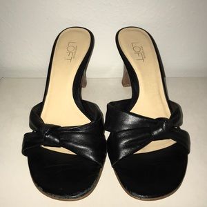 Ann Taylor Loft Black Slides Shoes Size 6.5